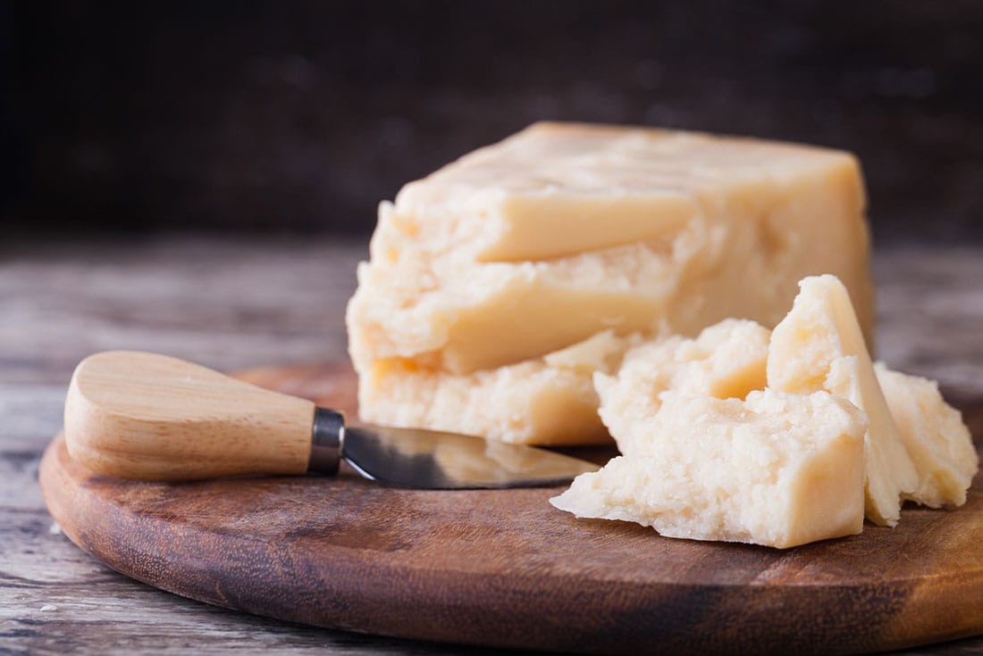 Parmigiano Reggiano sbiancato: cos’è e come si riconosce