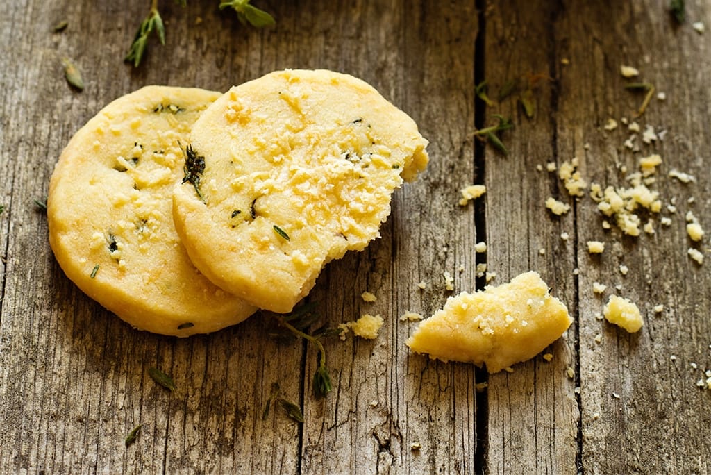 Biscotti al Parmigiano Reggiano: i frollini salati per l’aperitivo